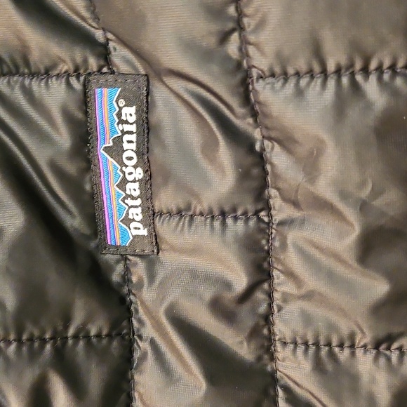 Clean Women's Size XL Patagonia Nano Puff Quilt Vest Wellspring Financial Logo - Picture 3 of 12